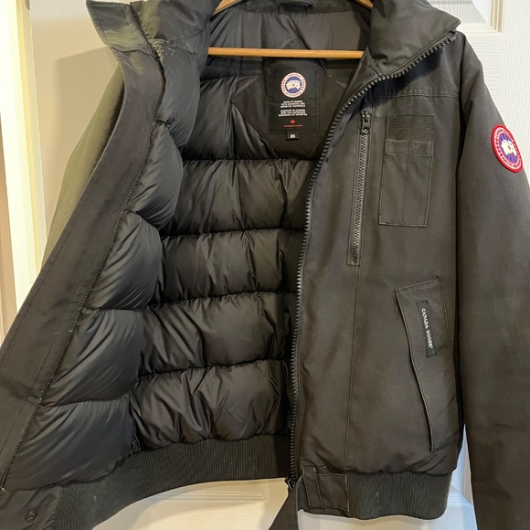 Canada Goose - Men’s Black Bomber Jacket - Picture 2 of 5